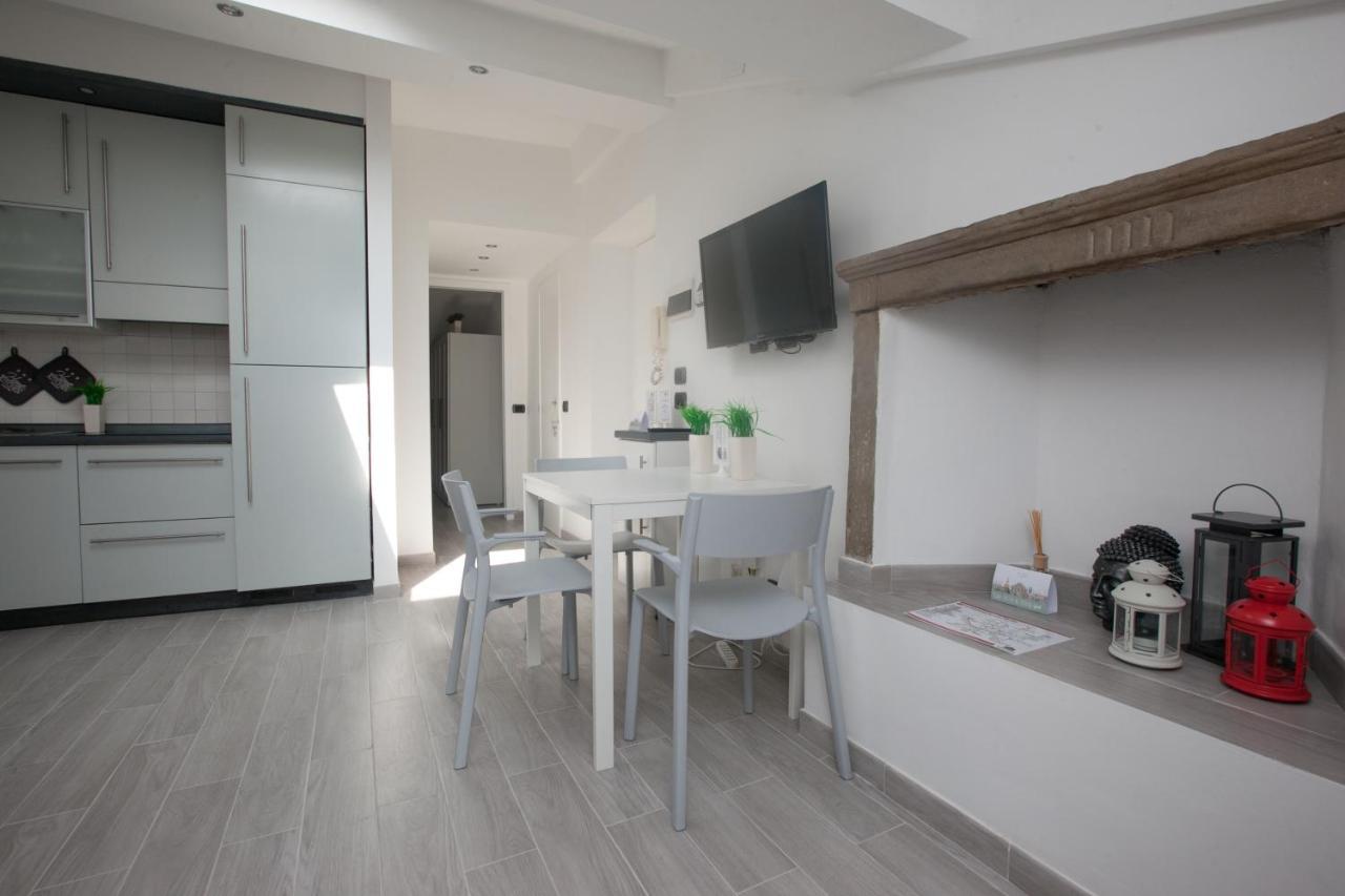 Amazing And New Penthouse In City Center Милано Екстериор снимка
