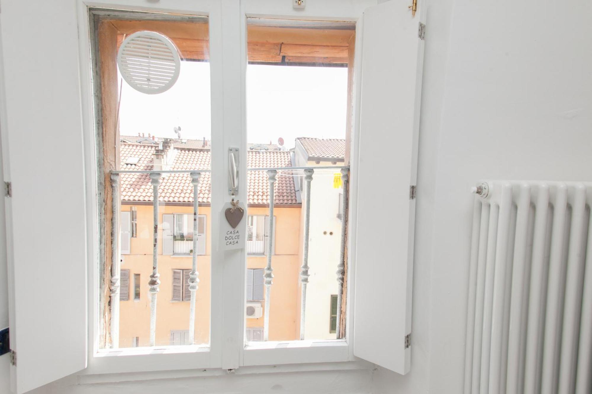 Amazing And New Penthouse In City Center Милано Екстериор снимка